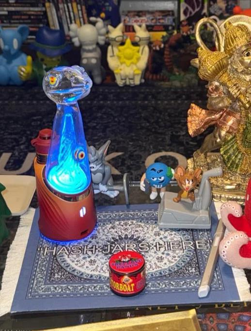 @TrulyRedPanda “HASH JARS HERE” Rug V2