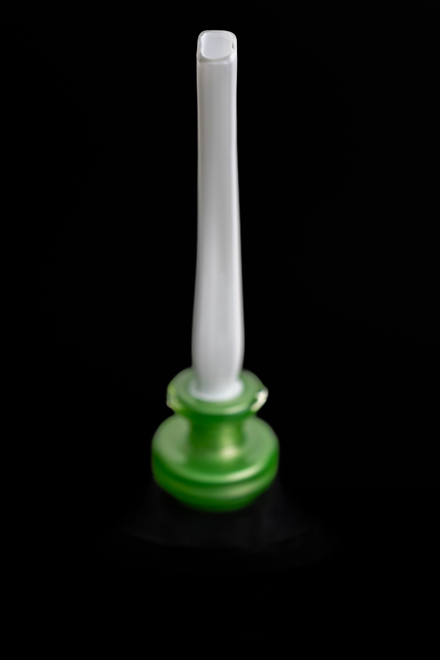 Bear Mountain Studios Cavalier Dry Puffco Top - Green And White