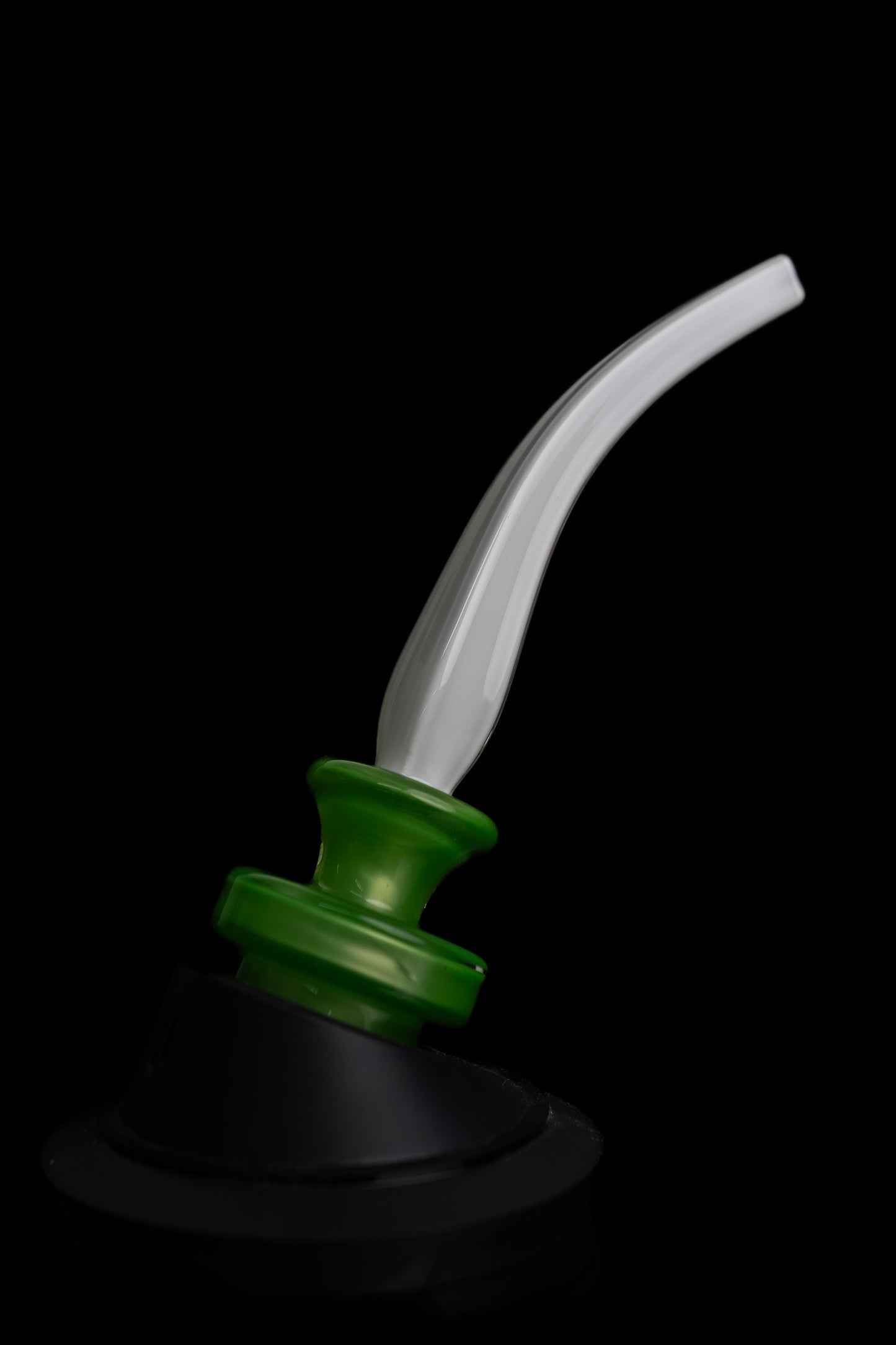 Bear Mountain Studios Cavalier Dry Puffco Top - Green And White