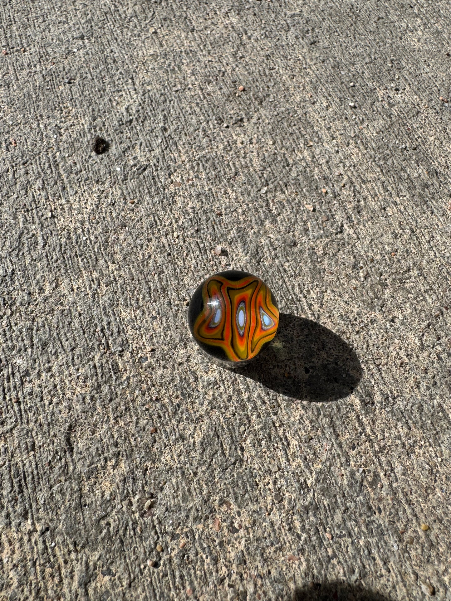 Burtoni 17mm Marble