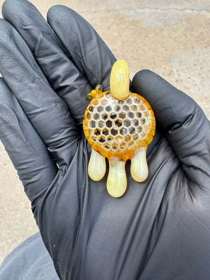Calmbo X Joe Peters Honey Comb Pendant