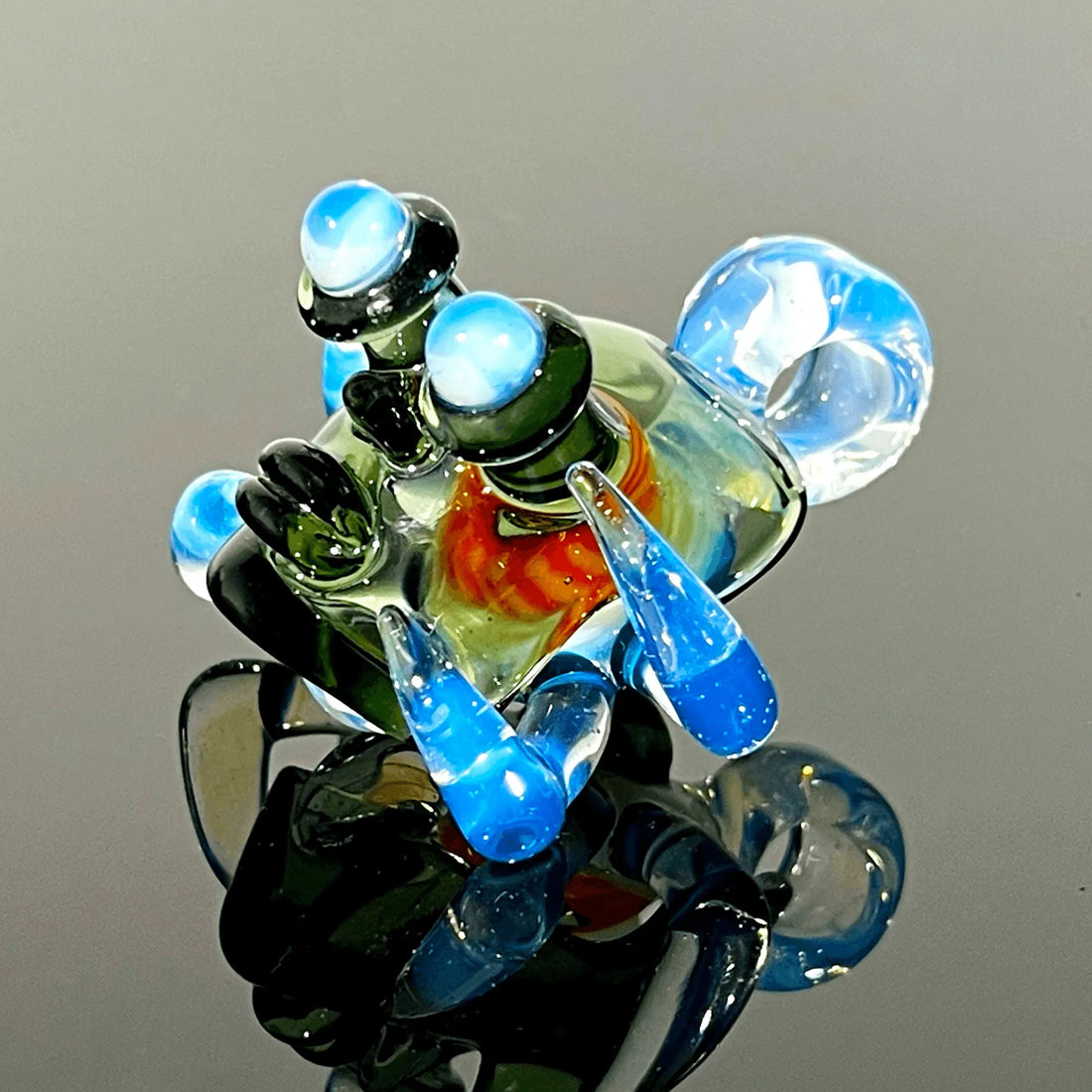 banjo-glass-devi-head-pendant-w-2-milli-the-gallery-at-vl-1