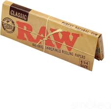 Raw 1 1/4 Rolling Papers